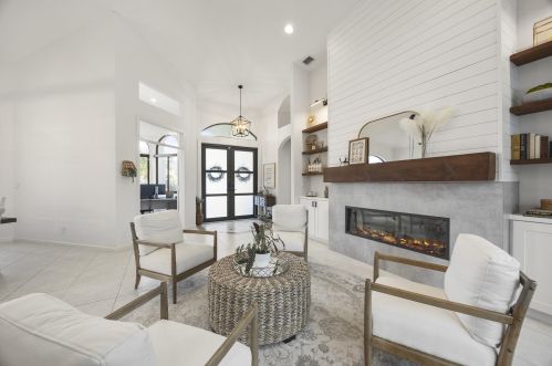 19088 Loxahatchee Riv Rd, Jupiter FL 33458-2414 exterior