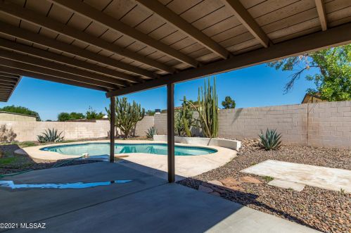 3814 Mars St, Tucson AZ  85741-1956 exterior