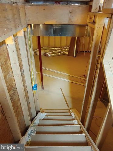 106 Louise Ter, Glen Burnie MD 21060-7339 exterior