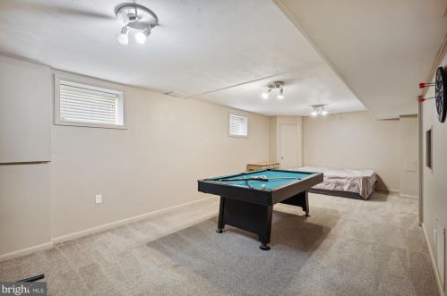 11706 Enid Dr, Rockville MD 20854-3454 exterior