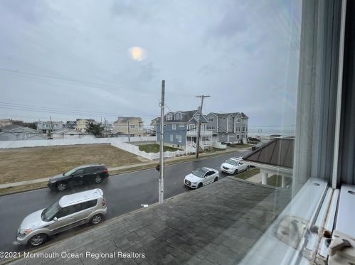 101 13th Ave, Belmar NJ  07719-2425 exterior