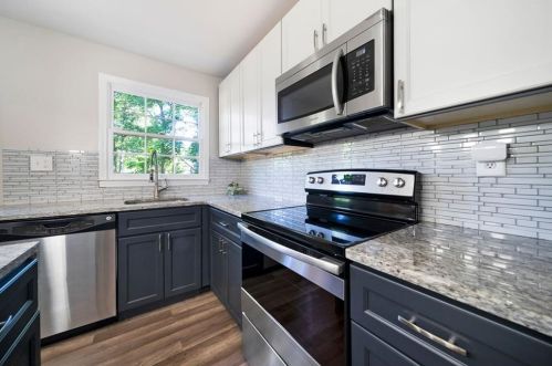 2279 Carver Dr, Atlanta GA  30314-1201 exterior