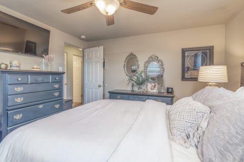 5160 Curry Rd, Pittsburgh PA 15236-2541 exterior