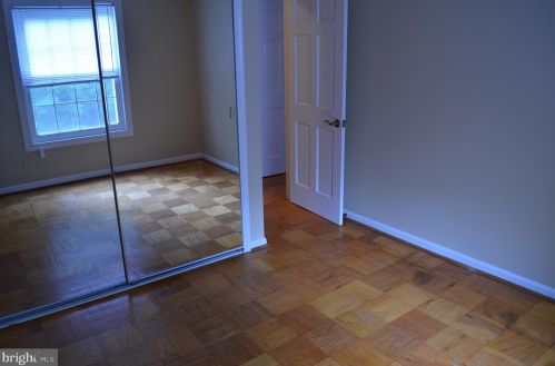 8902 16th St, Silver Spring MD 20910-2231 exterior