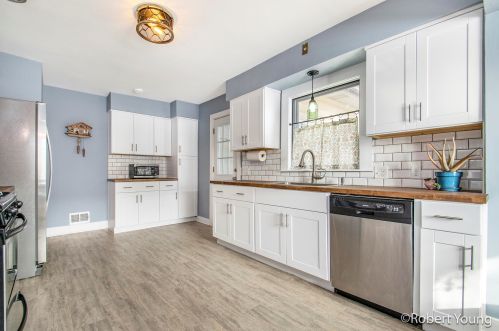 1811 Griggs, Grand Rapids MI 49506-4430 exterior