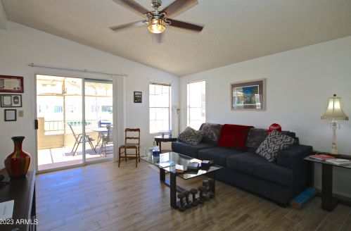 6153 Pinehurst Dr, Chandler AZ 85249-4038 exterior