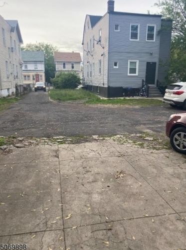 380 Myrtle Ave, Irvington NJ 07111-2730 exterior