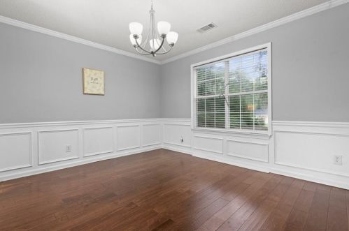 5961 Duren Mdw Dr, Lithonia GA 30058-3592 exterior