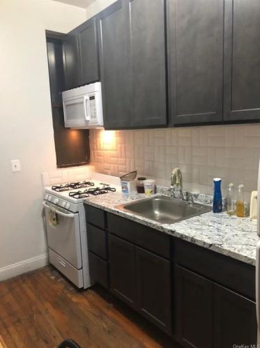 1137 Frst Ave, Bronx NY 10456-5403 exterior