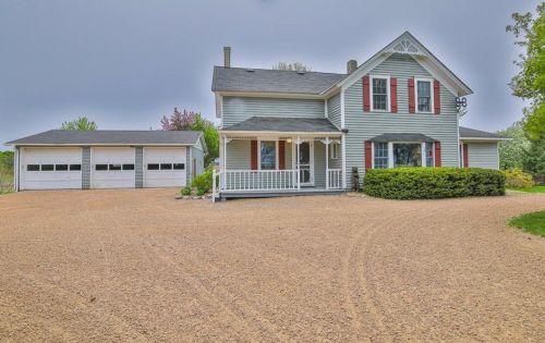 8500 Highland Rd, Maple Plain, MN 55359