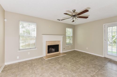 4642 Latchwood Dr, Lithonia GA  30038-6200 exterior