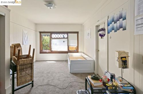 2545 Regent St, Berkeley CA 94705-2111 exterior