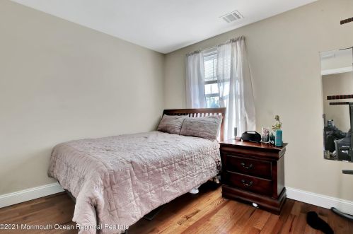 481 Miller St, Perth Amboy NJ 08861-3476 exterior