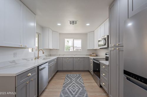 1102 Colter St, Phoenix AZ  85013-1926 exterior