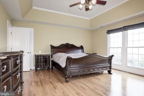 204 Deep Trail Ln, Rockville MD  20850-7753 exterior