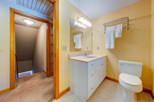 128 Tobacco St, Exeter CT 06249-1626 exterior