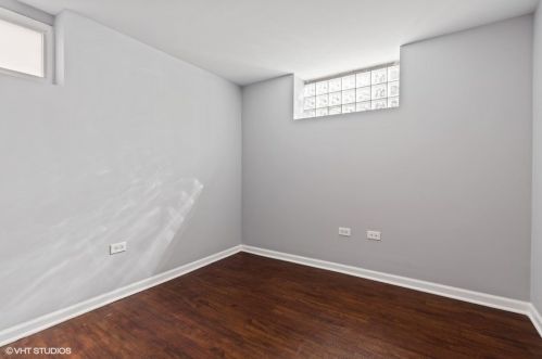 4815 Mulligan Ave, Chicago IL 60630-2921 exterior