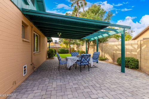 16450 47 Pl, Phoenix AZ 85018-2905 exterior