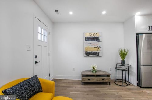 702 19 St, Washington DC 20002-4077 exterior