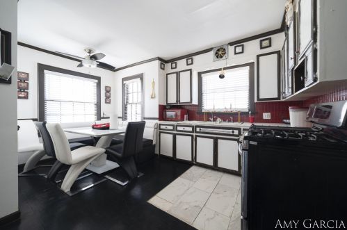 2035 Un Ave, Grand Rapids MI 49507-3218 exterior