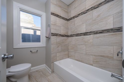 715 92nd St, Chicago IL  60619-7603 exterior