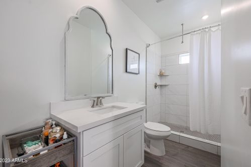 1708 5th St, Phoenix AZ  85004-2846 exterior