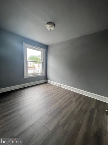 213 Hamilton Ave, Darby PA 19023-2004 exterior