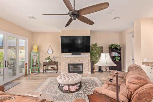 16238 16th Ln, Phoenix AZ  85045-1726 exterior