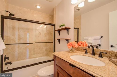 266 New Mark Esplanade, Rockville MD 20850-2735 exterior