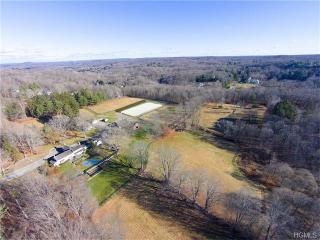 14 Middle Patent Rd, Armonk NY  10504-2802 exterior