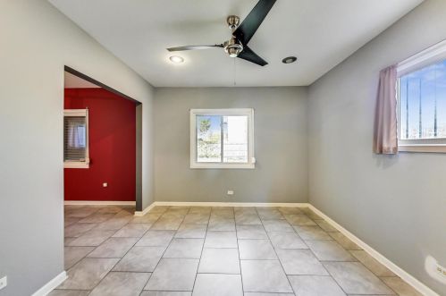 8908 Dorchester Ave, Chicago IL 60619-7005 exterior