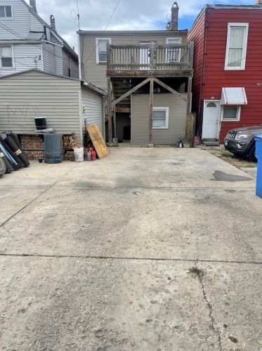 2627 Keeler Ave, Chicago IL 60652-3125 exterior