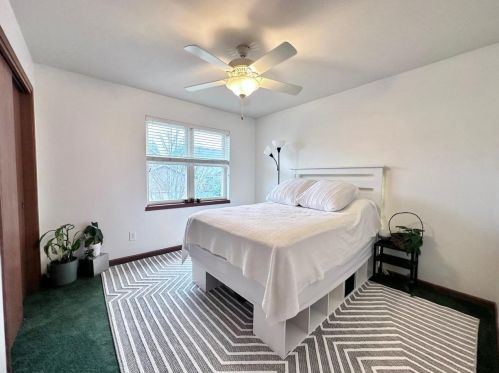 615 Hercules Trl, Madison WI  53718-2931 exterior