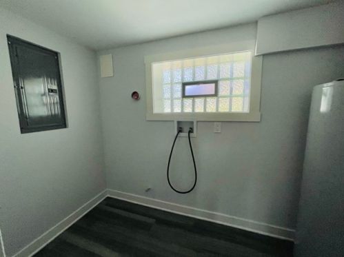 1501 81st St, Chicago IL  60620-4312 exterior