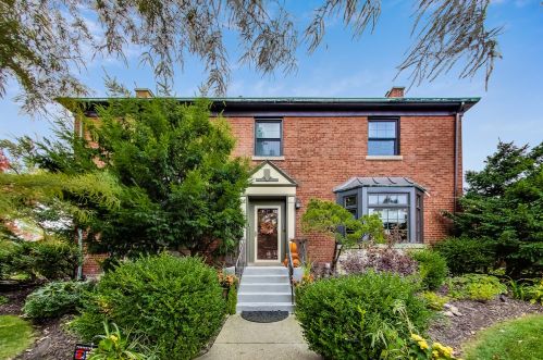 1654 Newland Ave, Chicago, IL 60707-4407