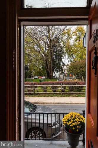 545 North St, Lancaster PA 17602-4463 exterior