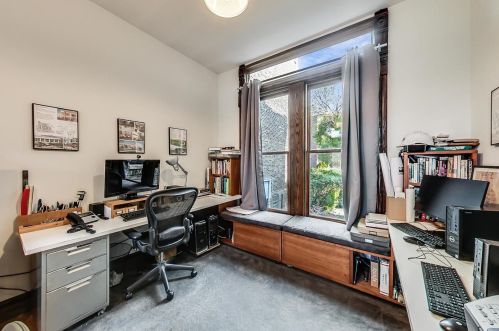 2324 Armitage Ave, Chicago IL 60647-4342 exterior