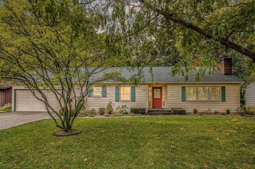 5525 Clato St, Kalamazoo, MI 49004-9589