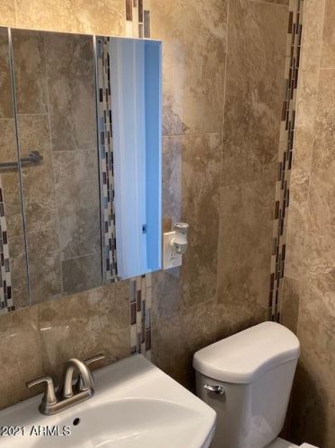 6735 10 St, Phoenix AZ 85086-0912 exterior