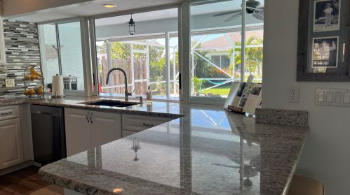 1911 Gaskins Cir, Fort Pierce FL  34952-6640 exterior