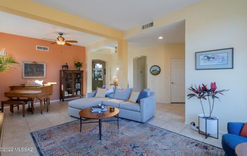 2261 Gerbera Way, Tucson AZ 85755-7167 exterior