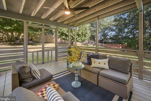 17 Ritchie Ave, Silver Spring MD  20910-5109 exterior