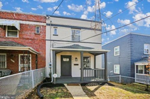 1925 Alabama Ave, Washington, DC 20020-2811