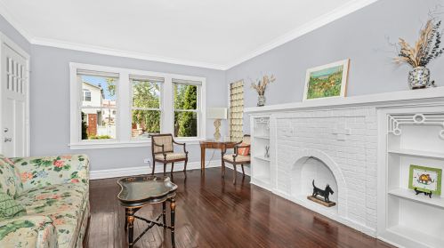 3645 Linder Ave, Chicago, IL 60641-3217