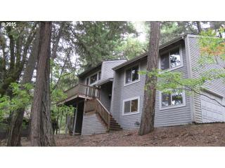 451 Brookside Dr, Eugene OR  97405-4922 exterior