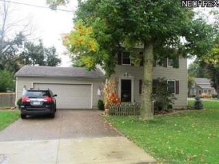 5577 Haley St, Vermilion, OH 44089-1223