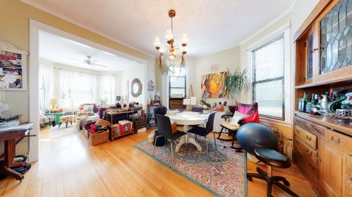 1922 Wilson Ave, Chicago IL 60625-3760 exterior