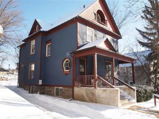 539 5th Ave, Ann Arbor MI  48104-2928 exterior