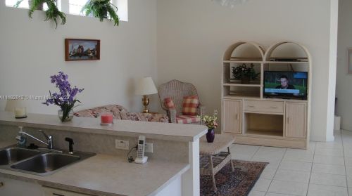 740 Aruba Bay, Fort Pierce FL 34986-3425 exterior