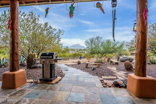 45231 18th St, Phoenix AZ 85022-4560 exterior